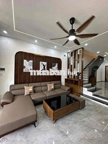 Cho thuê nhà vip Hoàng Hiệp mới 100%