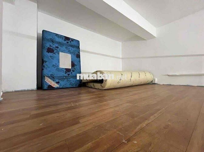 Cho Thuê Căn Hộ Gác Full Nội Thất Rộng 27m2 Ngay Đại Học Kinh Tế UEH