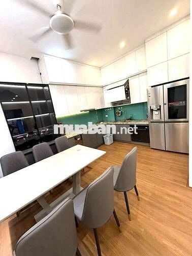 Nhà đẹp Trần Phú 47m² – 4 tầng – 4 ngủ -ô tô đỗ cửa– Giá 10 tỷ