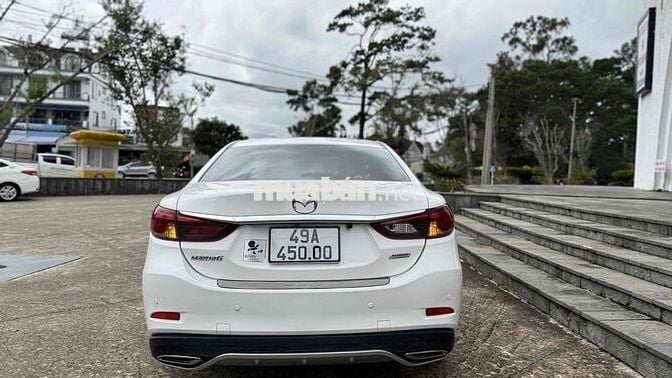Mazda 6 2018 2.0L Premium - 90000 km