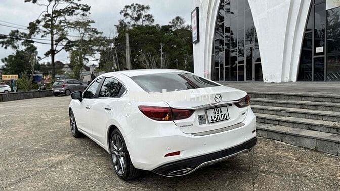 Mazda 6 2018 2.0L Premium - 90000 km