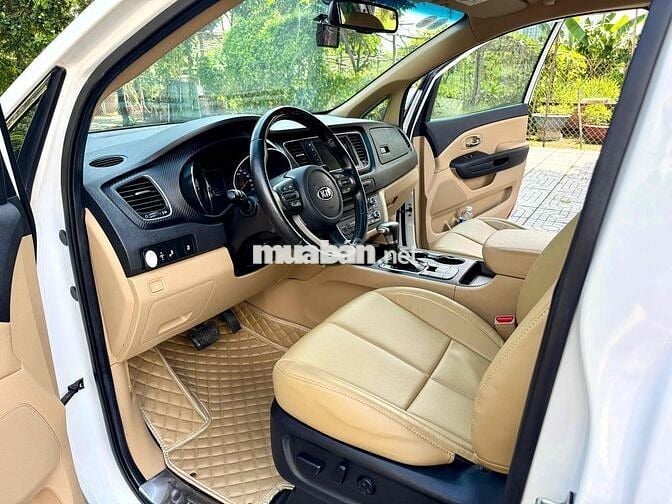 Kia Sedona 2019 2.2 DAT Luxury - 76000 km