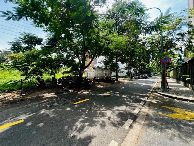 Bán đất Nguyễn Thanh Sơn, Thạnh Mỹ Lợi, Quận 2. DT 5x22m. Giá 230tr/m2