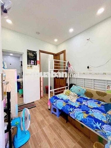 NHÀ BÁN HẺM ĐƯỜNG TÔN ĐẢN [ P.8 QUẬN 4] | 💶 2.4 TỶ | 2PN - 3WC