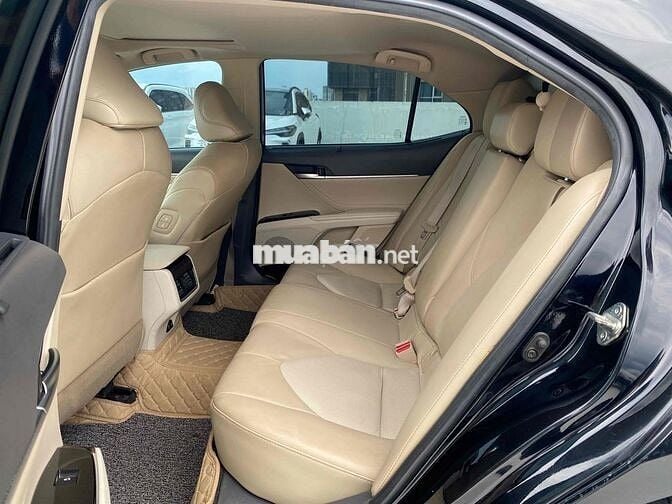 Toyota Camry 2019 2.5Q - 90000 km