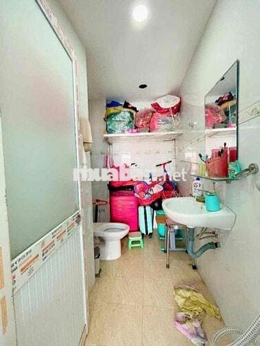 NHÀ BÁN HẺM ĐƯỜNG TÔN ĐẢN [ P.8 QUẬN 4] | 💶 2.4 TỶ | 2PN - 3WC