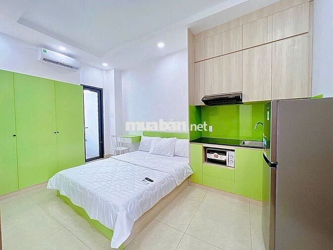 PHÒNG FULL NỘI THẤT CỬA SỔ BAN CÔNG LỚN Ở BÌNH THẠNH GẦN CHỢ BÀ CHIỂU
