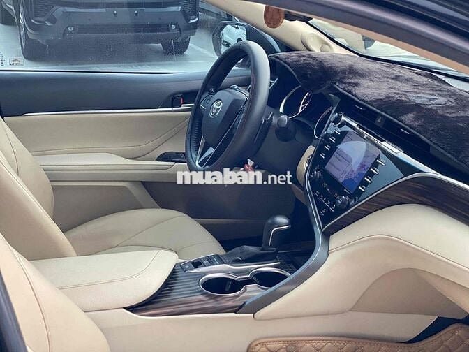 Toyota Camry 2019 2.5Q - 90000 km