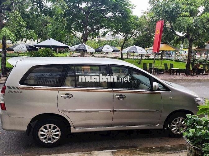Innova MT sản xuất 2014 Gia Đình