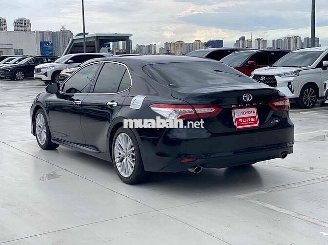 Toyota Camry 2019 2.5Q - 90000 km