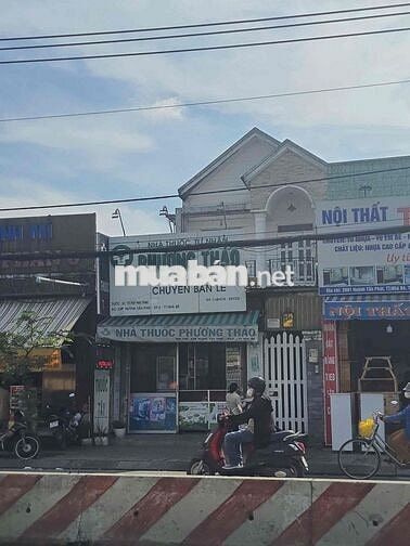 Bán nhà mặt tiền Huỳnh Tấn Phát