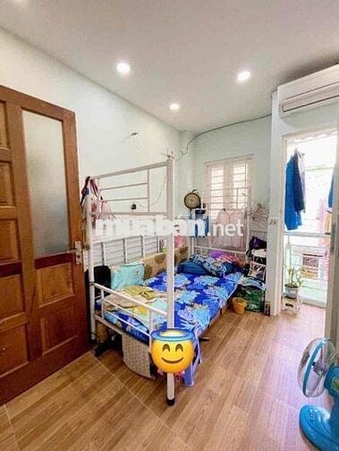 NHÀ BÁN HẺM ĐƯỜNG TÔN ĐẢN [ P.8 QUẬN 4] | 💶 2.4 TỶ | 2PN - 3WC