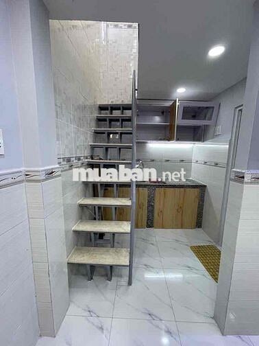 Nhà 1 trệt . 1 lầu . 2 PN . 2VS