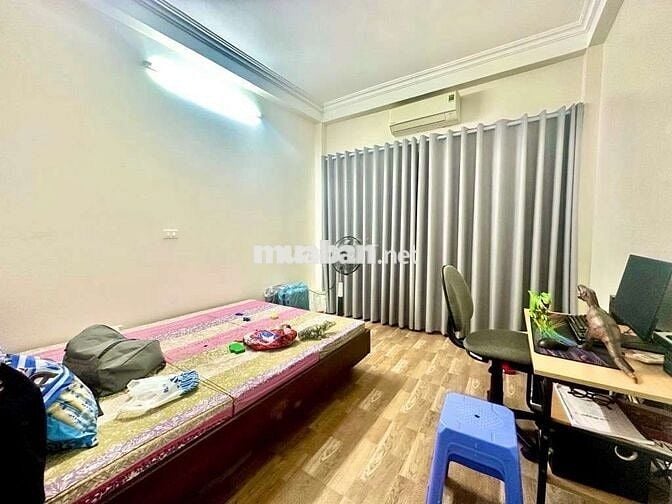 BÁN NHÀ DÂN XÂY 4 TẦNG 39M² CẠNH ĐƯỜNG CỔ LINH, LONG BIÊN ÔTÔ ĐỖ CỬA