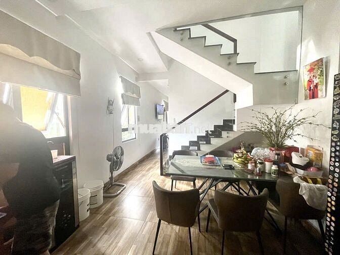 Bán nhà 4 tầng 2 mặt tiền kd Gò vấp. 140m2 8x18m, giá chỉ 22,5 tỷ
