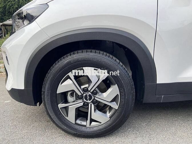 Kia Sonet 2023 số tự động màu trắng