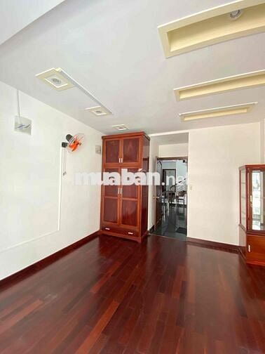 Cho thuê nhà hẻm xe hơi 244 Huỳnh Văn Bánh, dt: 4x18m 2L 4p 3wc giá 17
