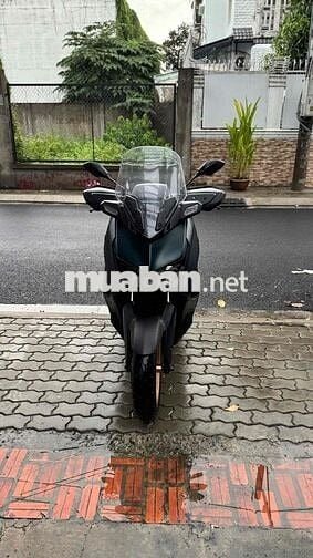 Xmax 300 2023