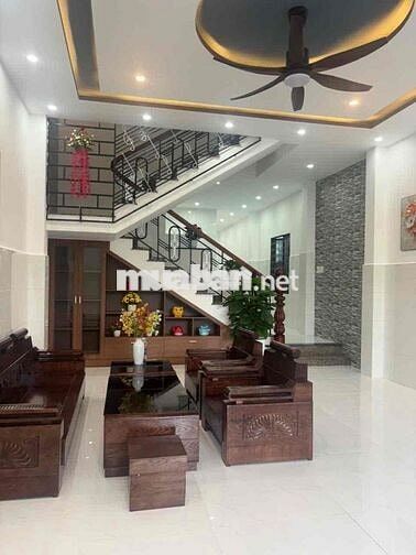 Bán nhà 3 tầng Hoàng Sâm- Hoà Xuân full nội thất