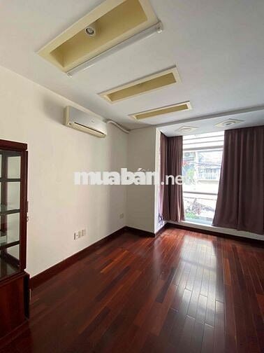 Cho thuê nhà hẻm xe hơi 244 Huỳnh Văn Bánh, dt: 4x18m 2L 4p 3wc giá 17