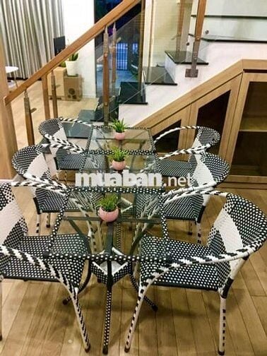 Cho thuê Nhà phố vườn 1 trệt 1 lầu 3pn 2vs Full NT yên tĩnh, mát mẽ