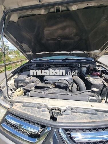Mitsubishi 2014 D 4x2 MT - 128 km
