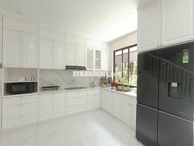 Cho thuê biệt thự song lập 3pn 2vs full NT xách vali vô ở ngay