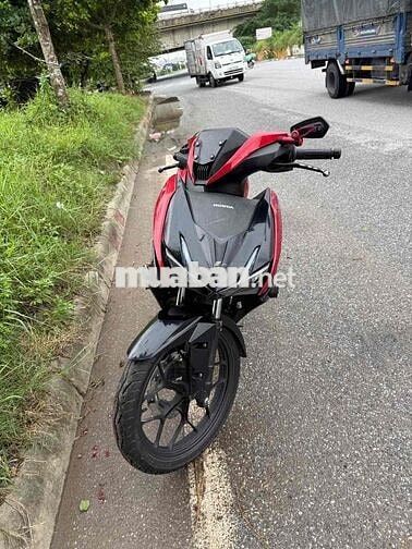 e bán winnerx đời cao xe còn rất đẹp lốp zin hết