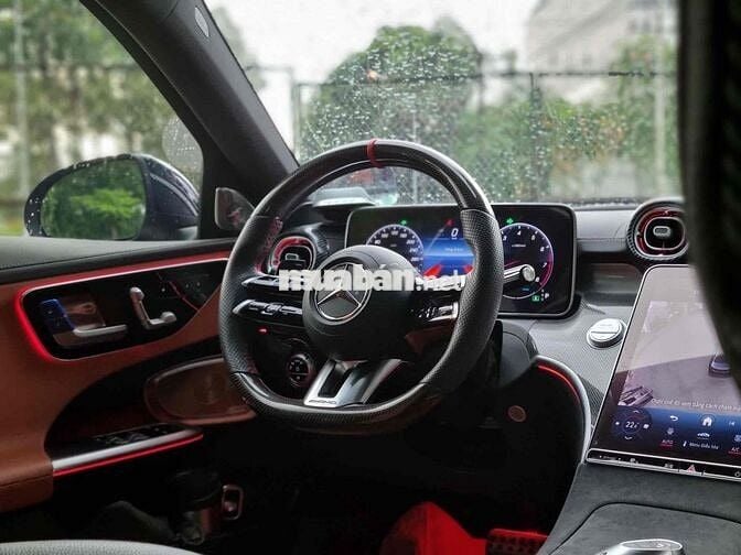 Mercedes Benz C Class 2022 C300 AMG - 9922 km