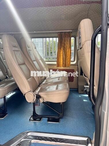 Transit Luxury sx 2018 16 Chỗ