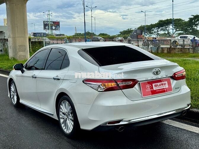 Camry 2019 2.5Q Nhập thái - 99.890 km - Còn Giảm