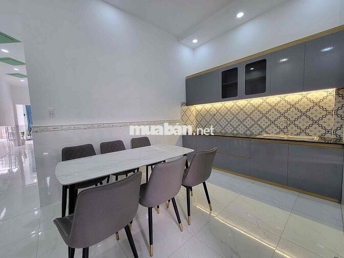 cần bán gấp căn Villa cấp4 siêu đẹp đất thổ cư 100% sổ hồng riêng