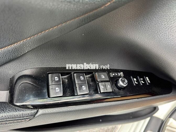 Camry 2019 2.5Q Nhập thái - 99.890 km - Còn Giảm