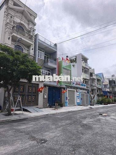 BÁN ĐẤT SAU LƯNG CHỢ QUI ĐỨC - GIÁ 1TỶ BỚT LỘC - 100M2 - SỔ HỒNG RIÊNG