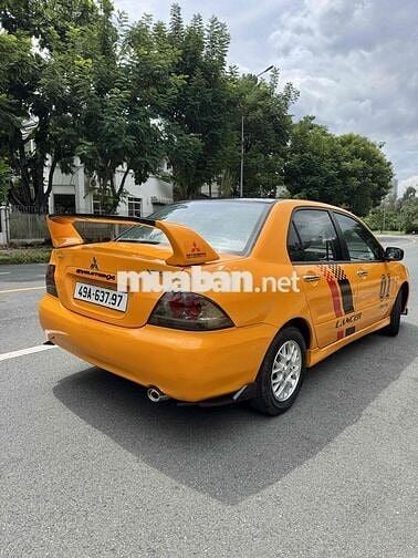 Mitsubishi Lancer 2003 Gala 1.6 CVT - 123456 km