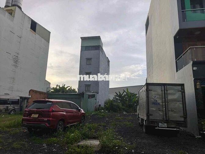 BÁN ĐẤT SAU LƯNG CHỢ QUI ĐỨC - GIÁ 1TỶ BỚT LỘC - 100M2 - SỔ HỒNG RIÊNG