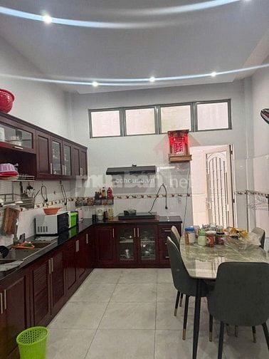 Nhà HXH Tô Hiến Thành, Q10. DT 4.2x22m, 4 tầng