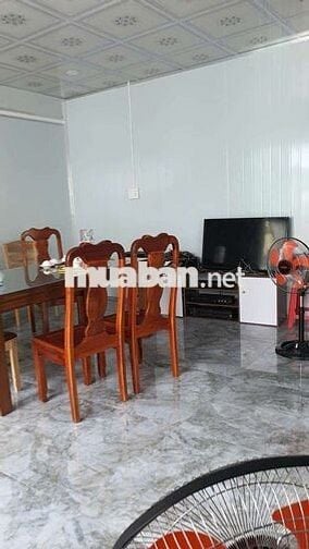 Cho thuê nhà vườn tx 24 q12 dt 200m giá 8tr