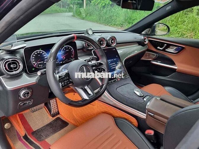 Mercedes Benz C Class 2022 C300 AMG - 9922 km