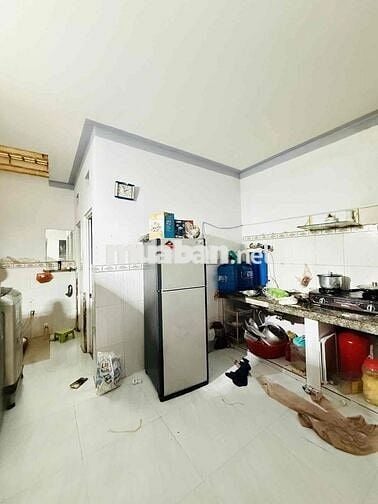 bán gấp nhà 72m2. Hẻm 7m. Hương lộ 3 BHH. Bình Tân. chỉ 6.2