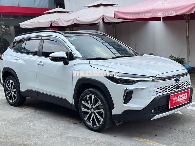 Corolla Cross 2024 1.8 HEV - Đi Lướt 8,000Km