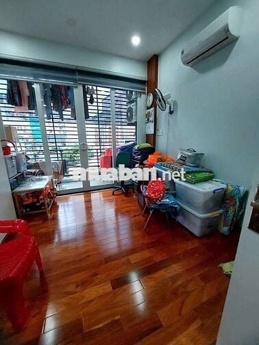 NHÀ GÓC 2 MẶT HẼM XE TẢI - LÊ VĂN SỸ