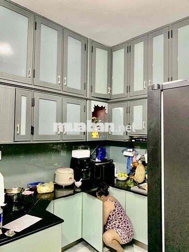 Nhà Dương Bá Trạc đẹp  2 mặt tiền, Rẻ, 79m2 (4,1m x 19,4m)