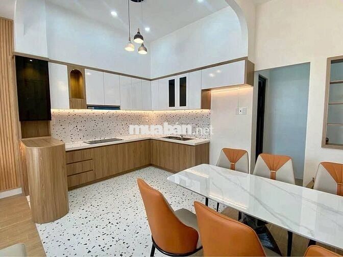 Bán nhà giá 6Tỷ290tr, Đường Sư Vạn Hạnh,P.10,Q.10, 48m2, 2PN,2WC,SHR