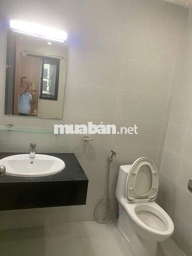 Căn 77m2 3 ngủ 2 vệ sinh riêng Chung cư X2 Đại Kim