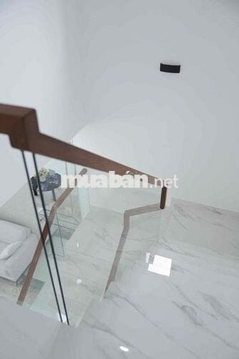 VỢ CHỒNG TÔI CẦN BÁN GẤP CĂN NHÀ MẶT TIỀN ĐƯỜNG QUỐC LỘ 13, 78m2 TPHCM