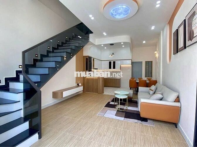 Bán nhà giá 6Tỷ290tr, Đường Sư Vạn Hạnh,P.10,Q.10, 48m2, 2PN,2WC,SHR