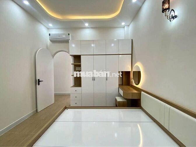 Bán nhà giá 6Tỷ290tr, Đường Sư Vạn Hạnh,P.10,Q.10, 48m2, 2PN,2WC,SHR