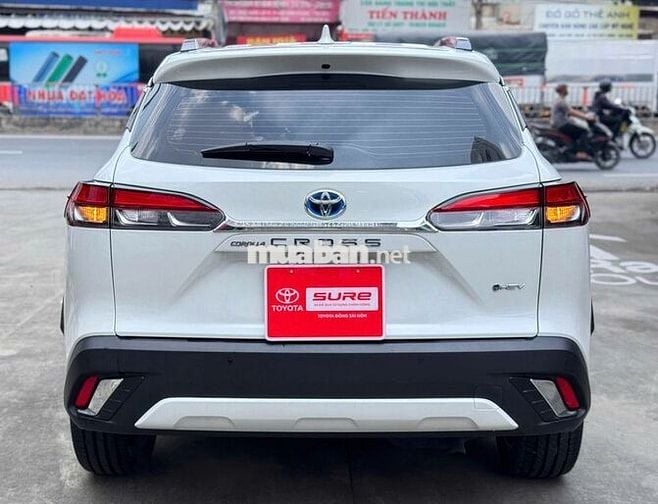 Corolla Cross 2024 1.8 HEV - Đi Lướt 8,000Km