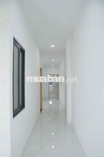VỢ CHỒNG TÔI CẦN BÁN GẤP CĂN NHÀ MẶT TIỀN ĐƯỜNG QUỐC LỘ 13, 78m2 TPHCM